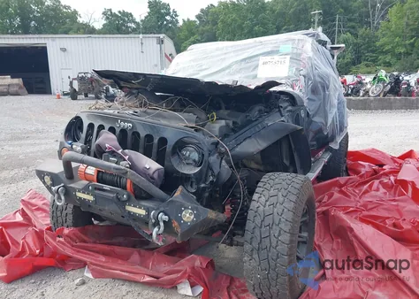 2009 Jeep Wrangler Unlimited X из США, поврежденный, VIN 1J4GA391X9L755817